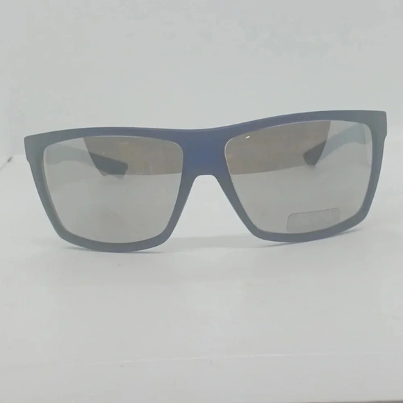 NWOT UNISEX GUESS SUNGLASSES BLACK/BLUE main image 4